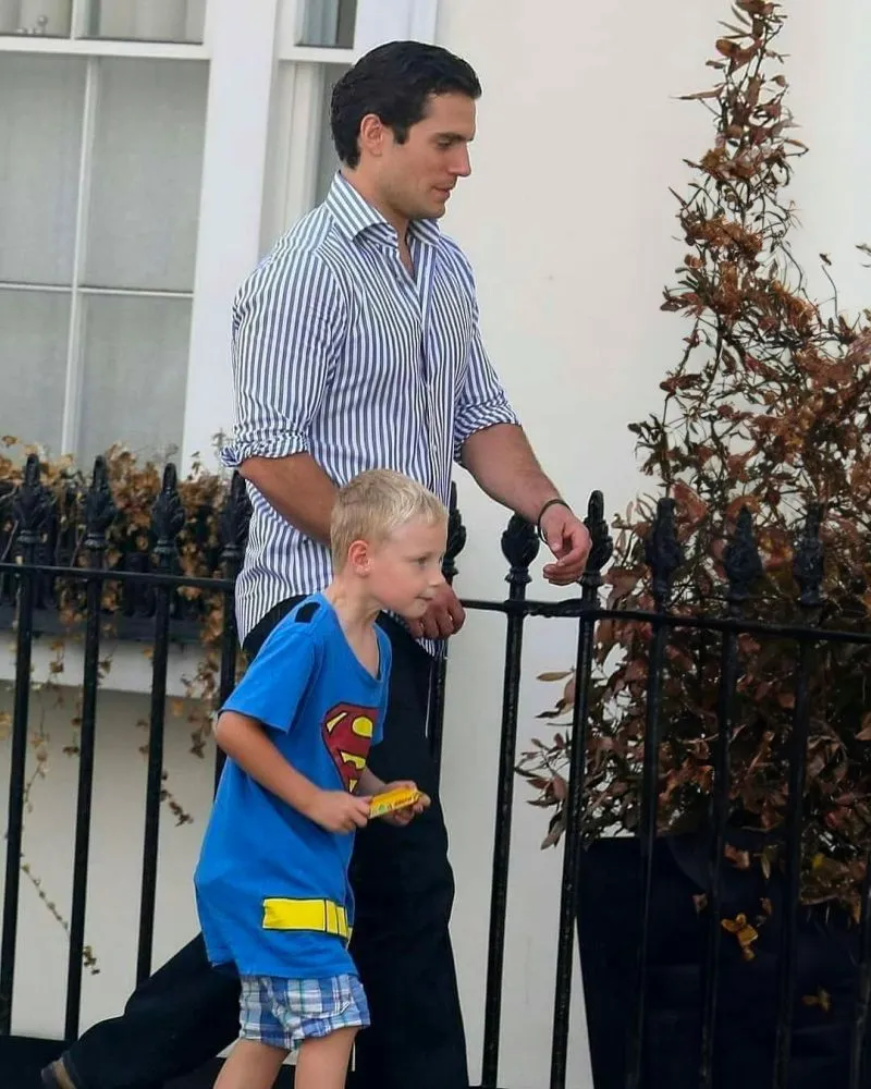 Image: Le neveu de Superman se fait recaler à l'école