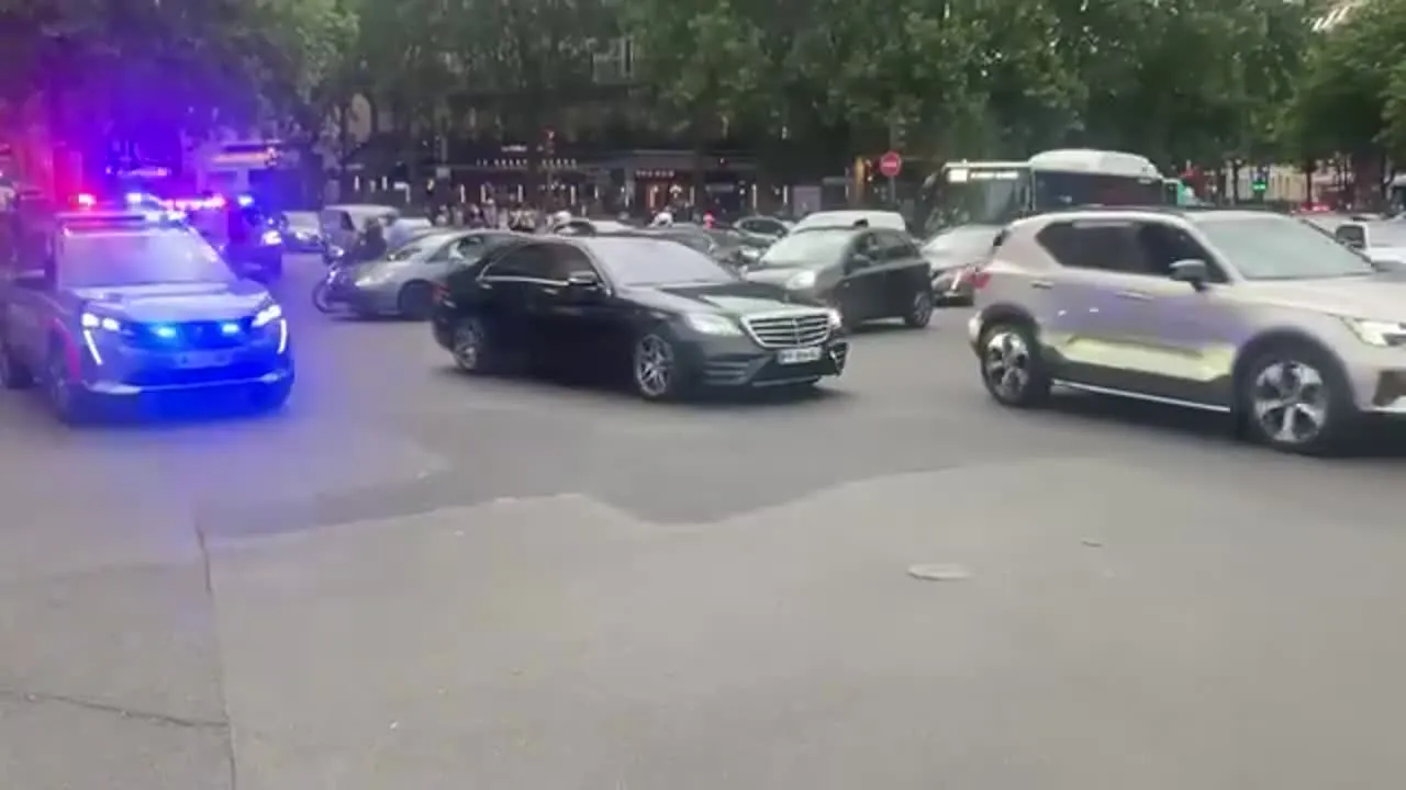 Image: Un cortège des forces de sécurité du Qatar pour les JO
