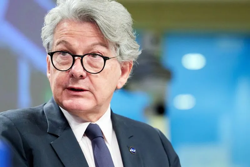Image: Thierry Breton est sénégalais