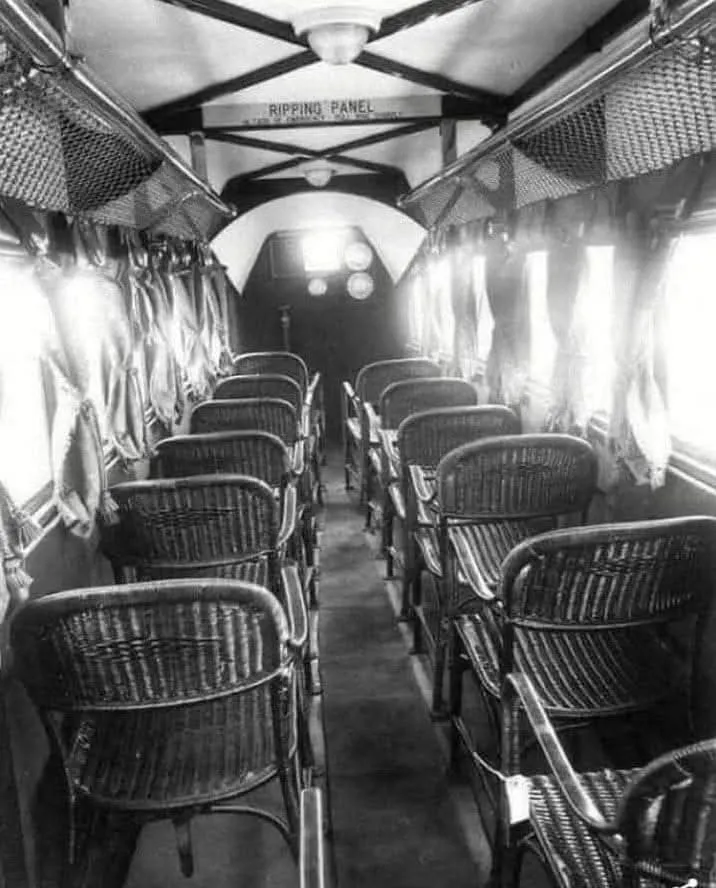 Image: Les sièges d'avion dans les années 1930