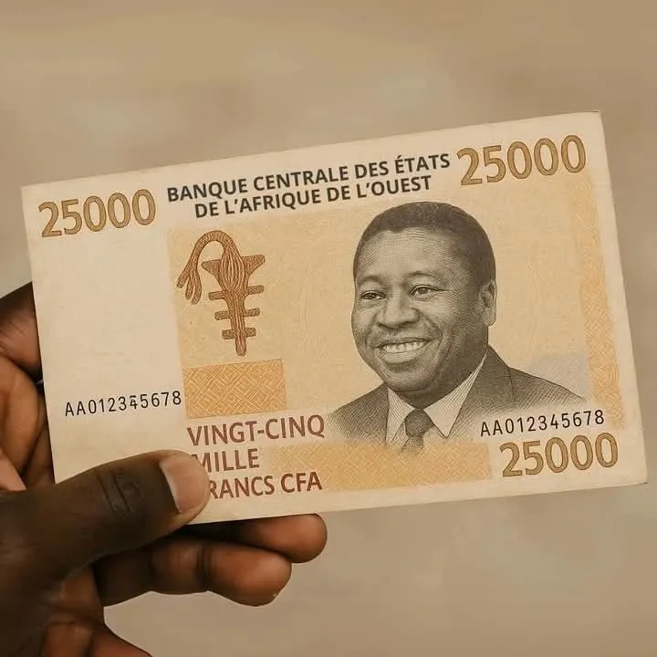 Image: Un nouveau billet de 25 000 F CFA