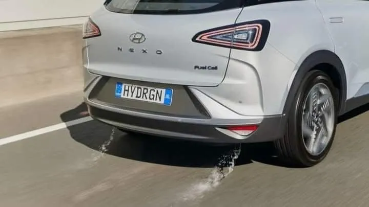 Image: La première voiture à hydrogène commercialisée