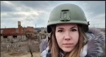 Image: Alina Lipp, refusée en Allemagne à cause de ses reportages sur l'Ukraine nazie