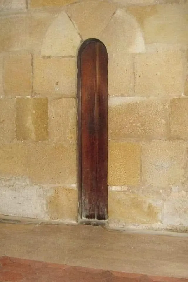 Image: La porte anti-gros du monastère de Santa Maria de Alcobaça