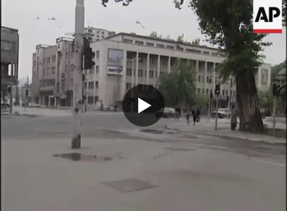 Image: Sniper Alley à Sarajevo pendant la guerre de Bosnie