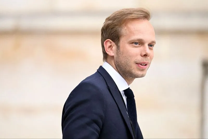 Image: Charles Alloncle remue la merde de France TV, et c'est salvateur