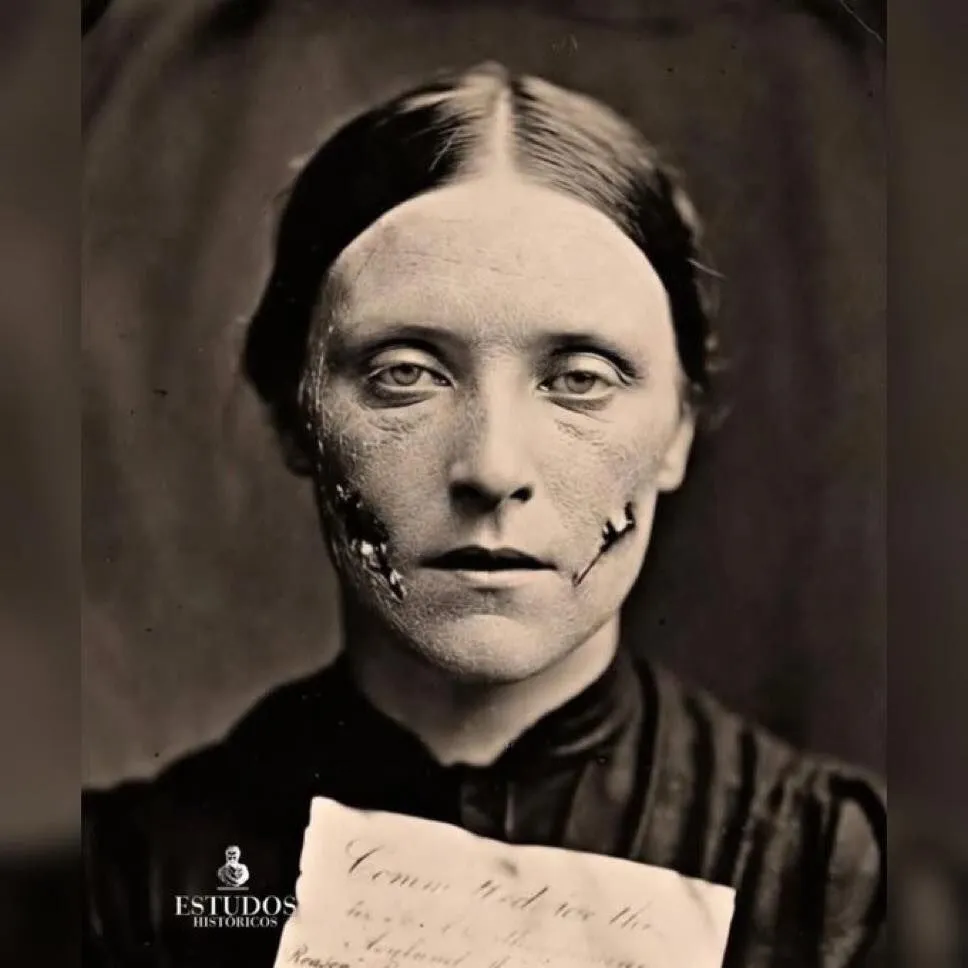 Image: Ada Morrisson internée pour érudition